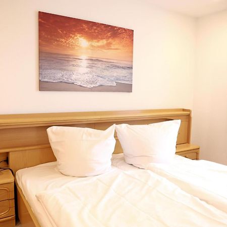 Das Geraeumige 2-Zimmer-Appartement Westerland Esterno foto