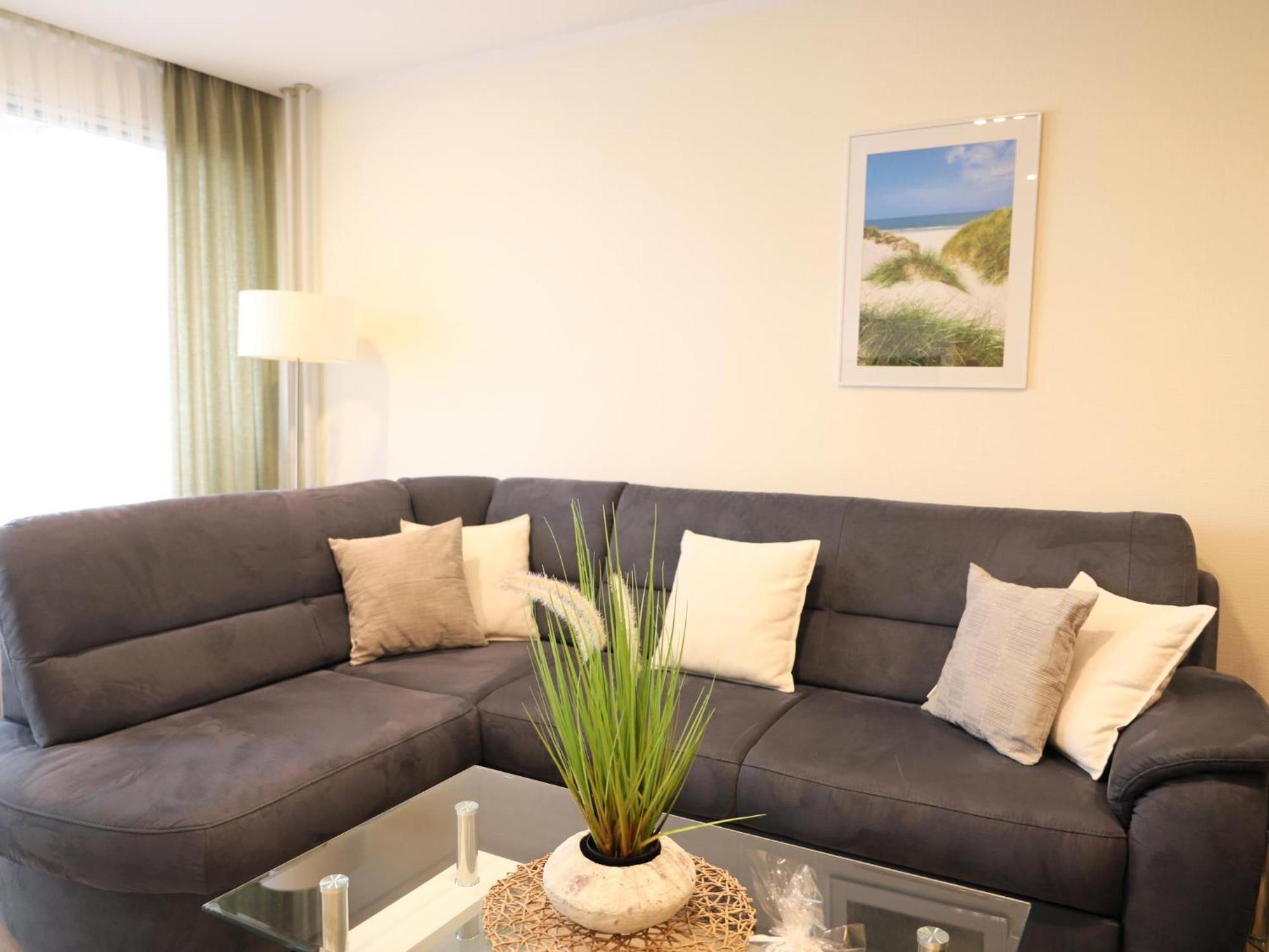Das Geraeumige 2-Zimmer-Appartement Westerland Esterno foto