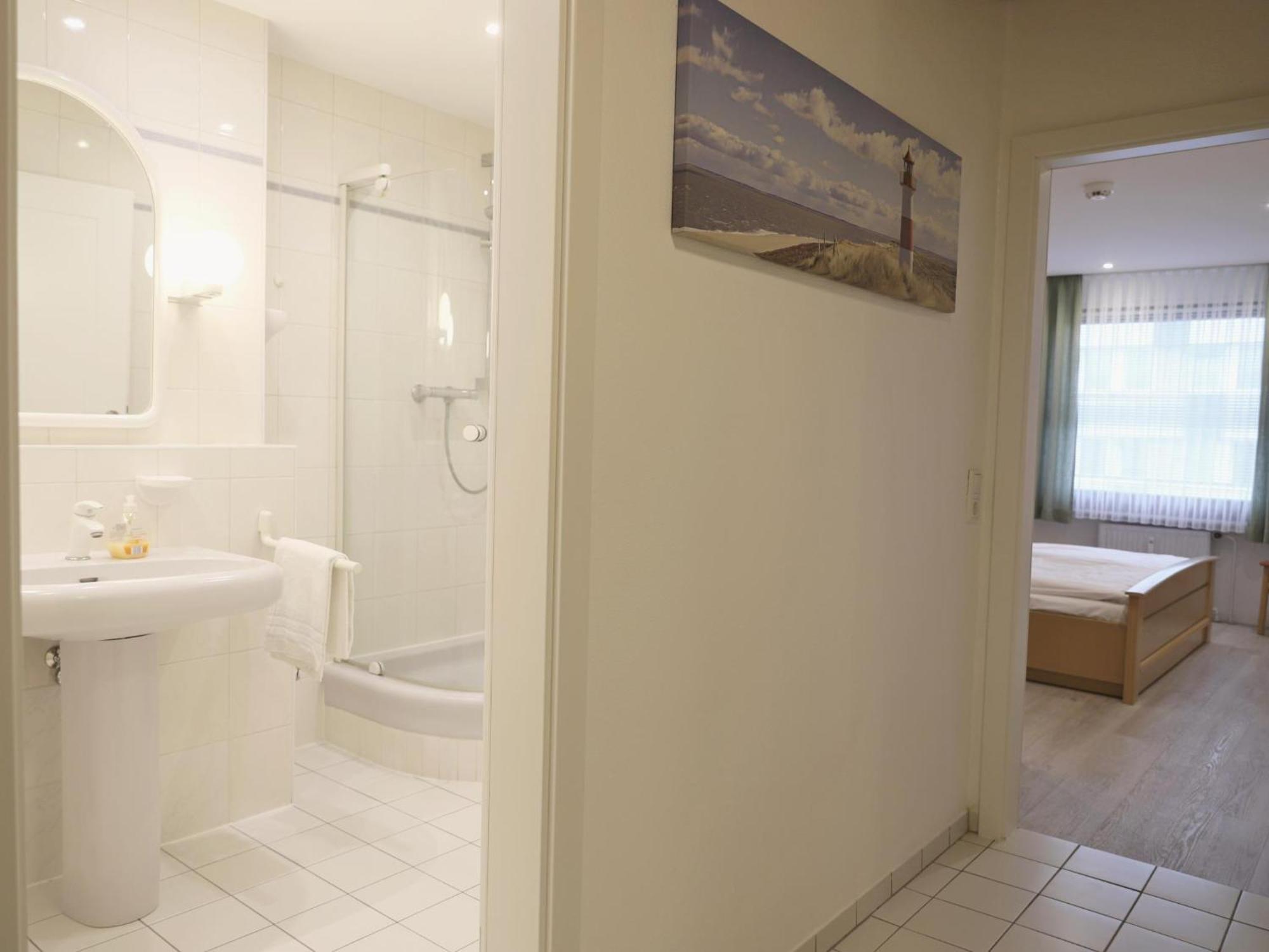 Das Geraeumige 2-Zimmer-Appartement Westerland Esterno foto